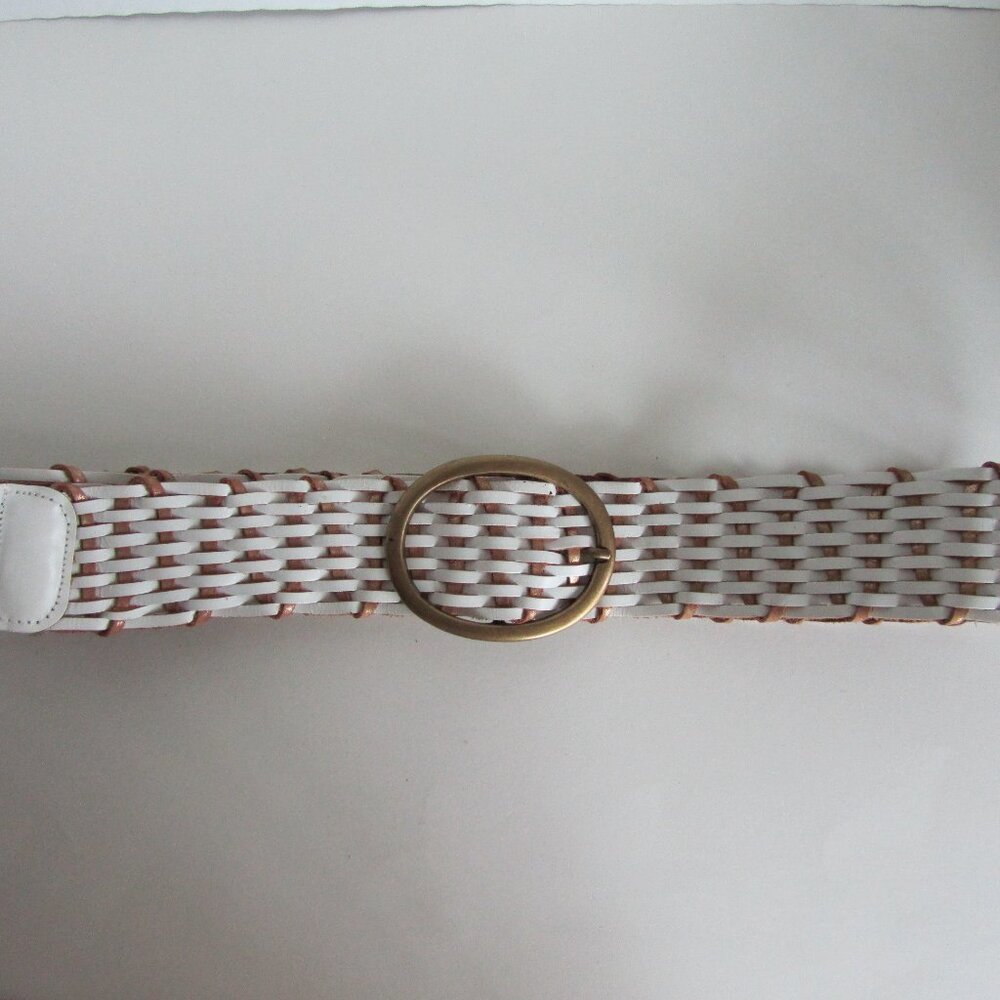 White Gold Basket Weave Front Closure Genuine Leather Oval Buckle Belt - Picture 11 of 11